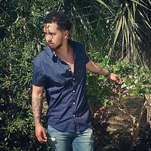 Meet your Posher, Jeremiah